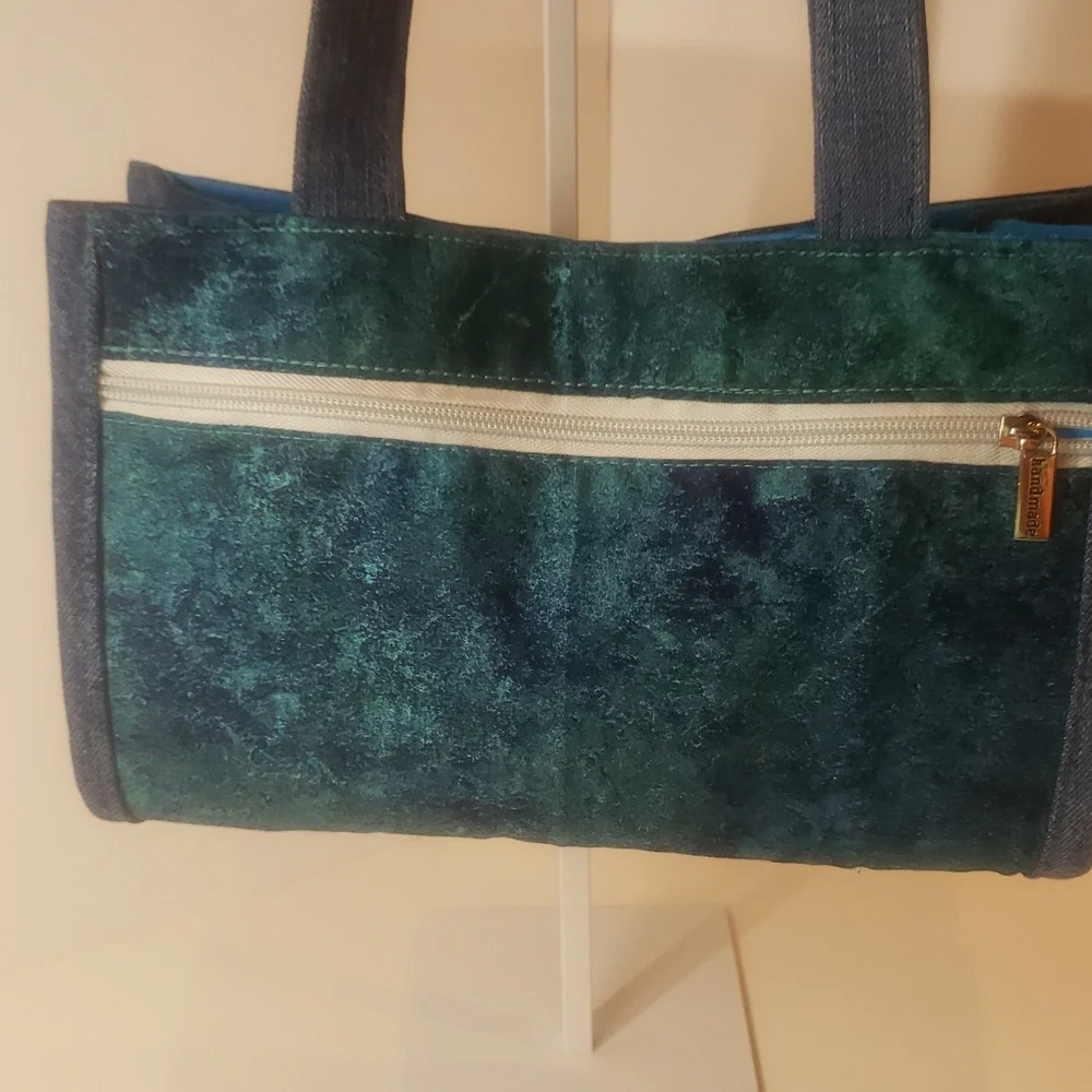 Handmade Mini Handbag - Picture 3 of 8